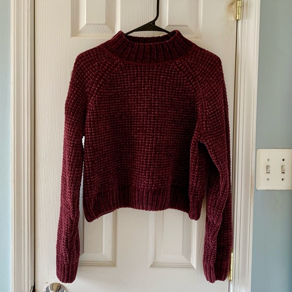 H&M Sweaters - H&M Red Cropped Sweater